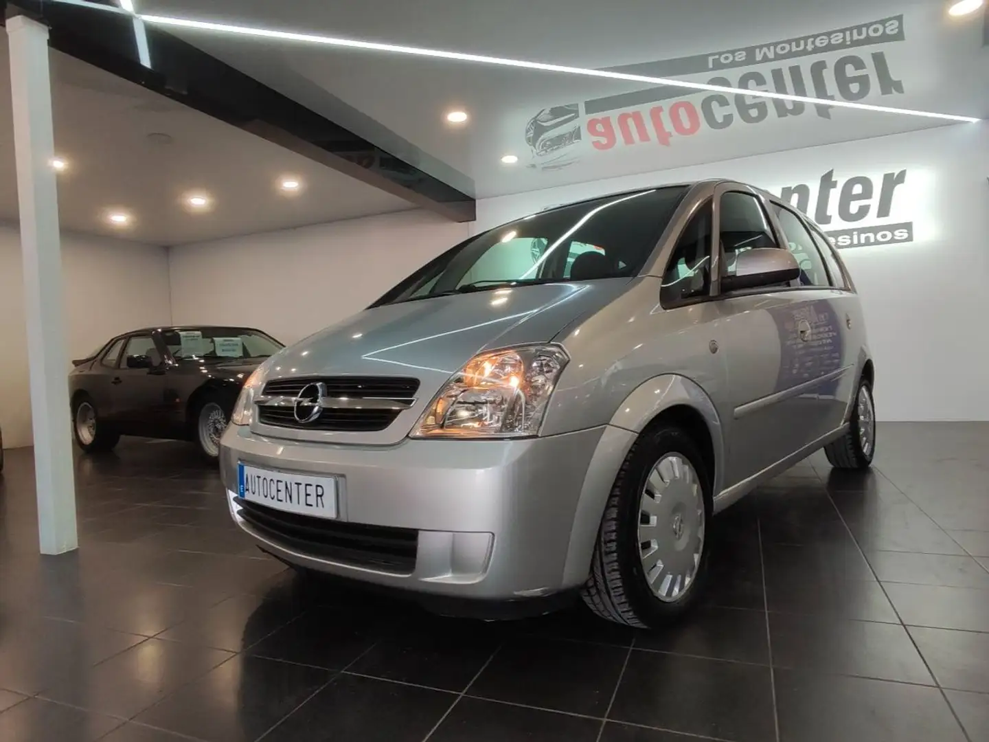 Opel Meriva 1.7CDTi Enjoy Grau - 1
