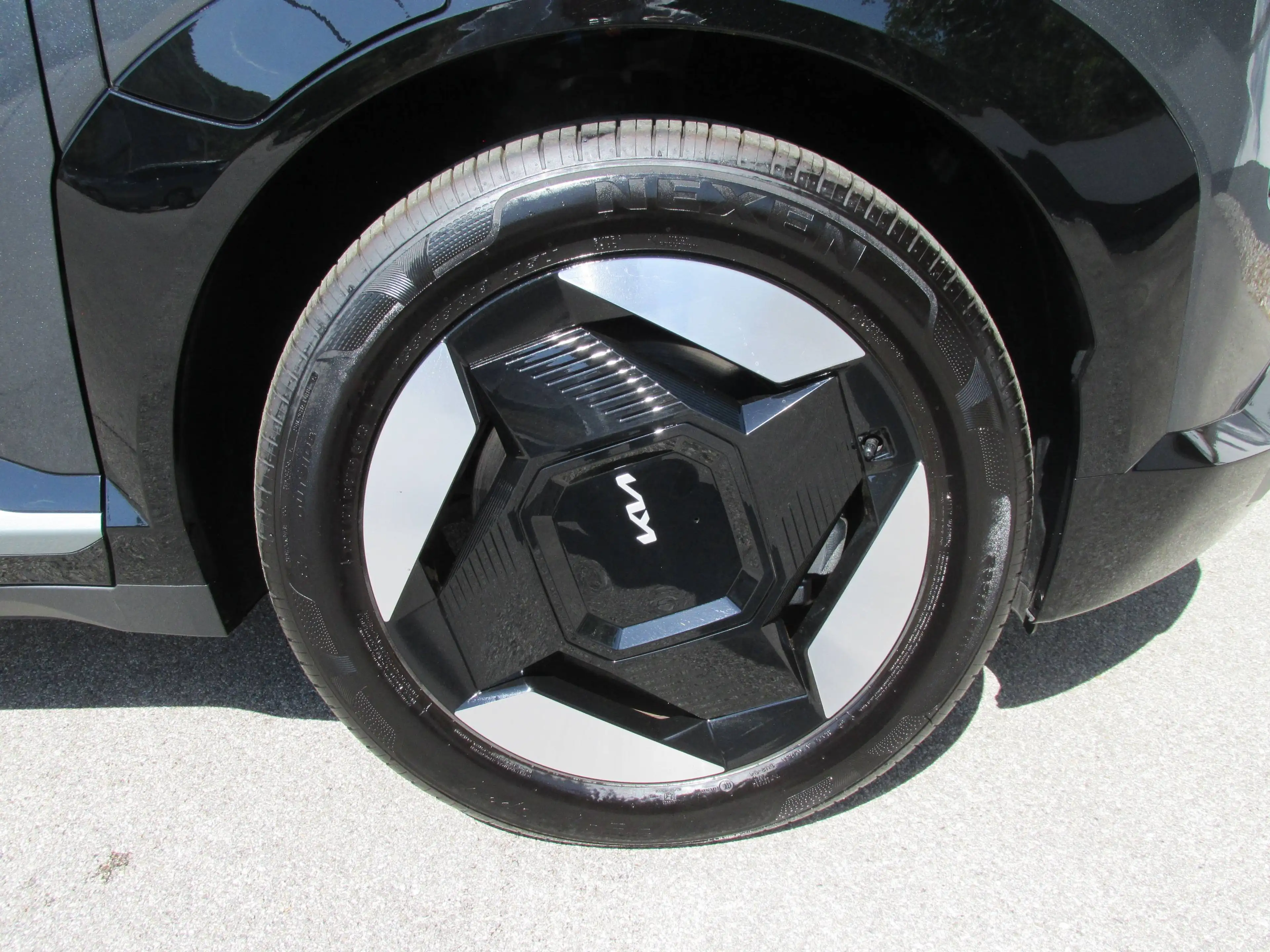 Kia EV5 Launch Edition 81,4kWh AT FWD 216 — photo 12
