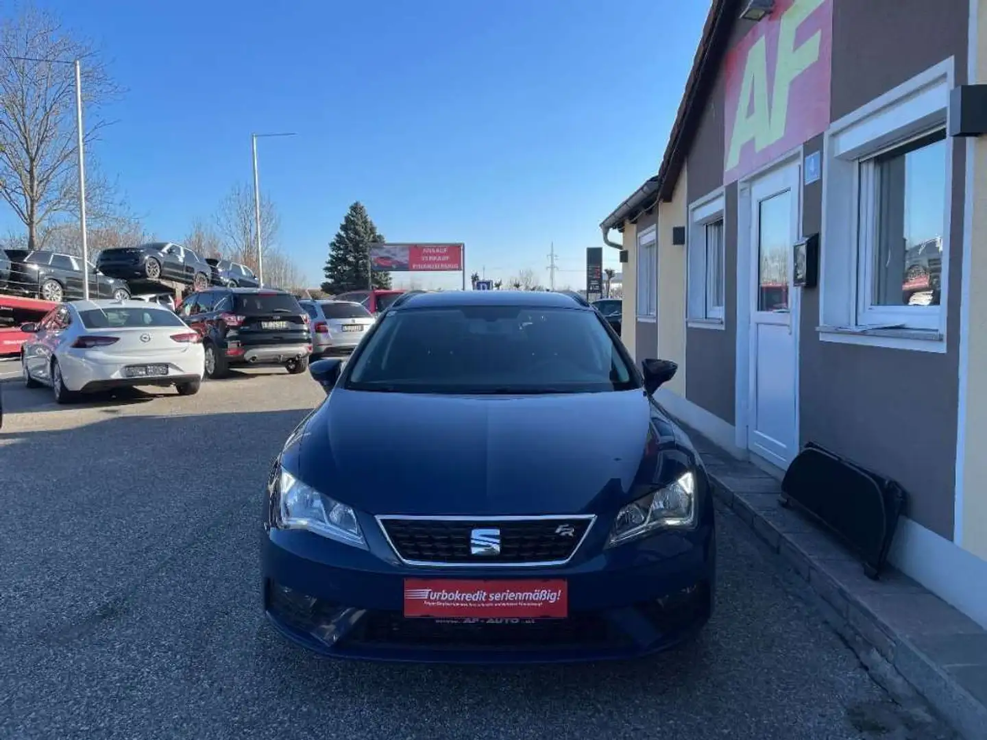 SEAT Leon ST Reference 1,6 TDI Start-Stopp | PREISHIT Bleu - 2