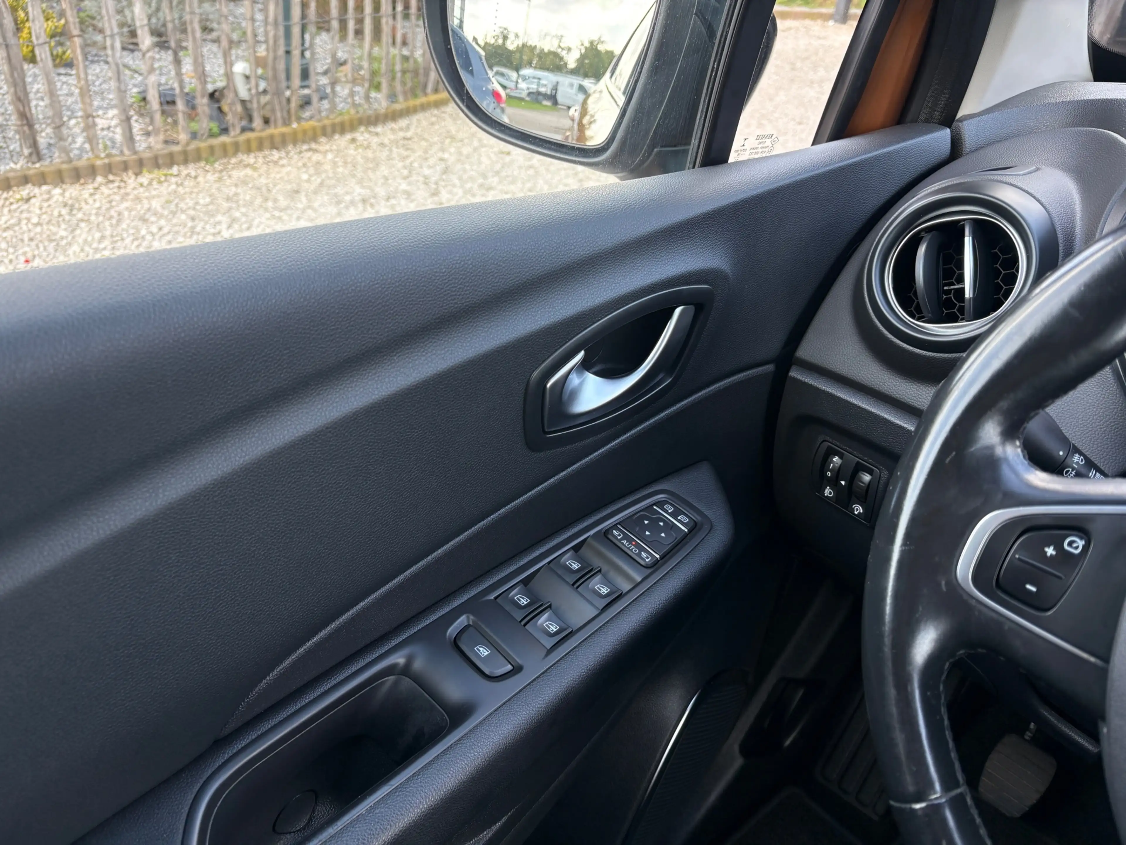 Renault Captur 0.9 TCe Intens Trekhaak, LED, Keyless, Carplay — photo 16