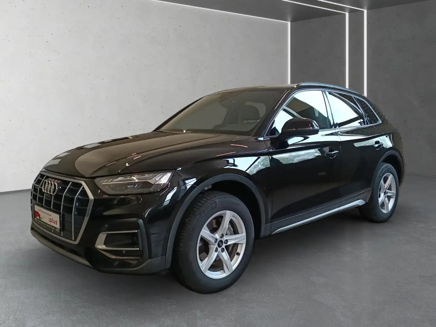 Audi Q5 40 TFSI Advanced qu. S tr. Matrix*360*AHK*ACC Schwarz - 2