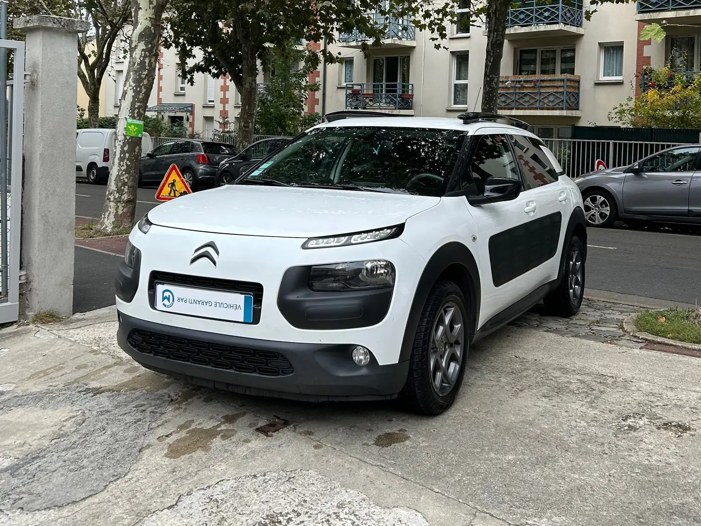 Citroen C4 Cactus SOCIETE BLUEHDI 100 BVM FEEL BUSINESS Wit - 2