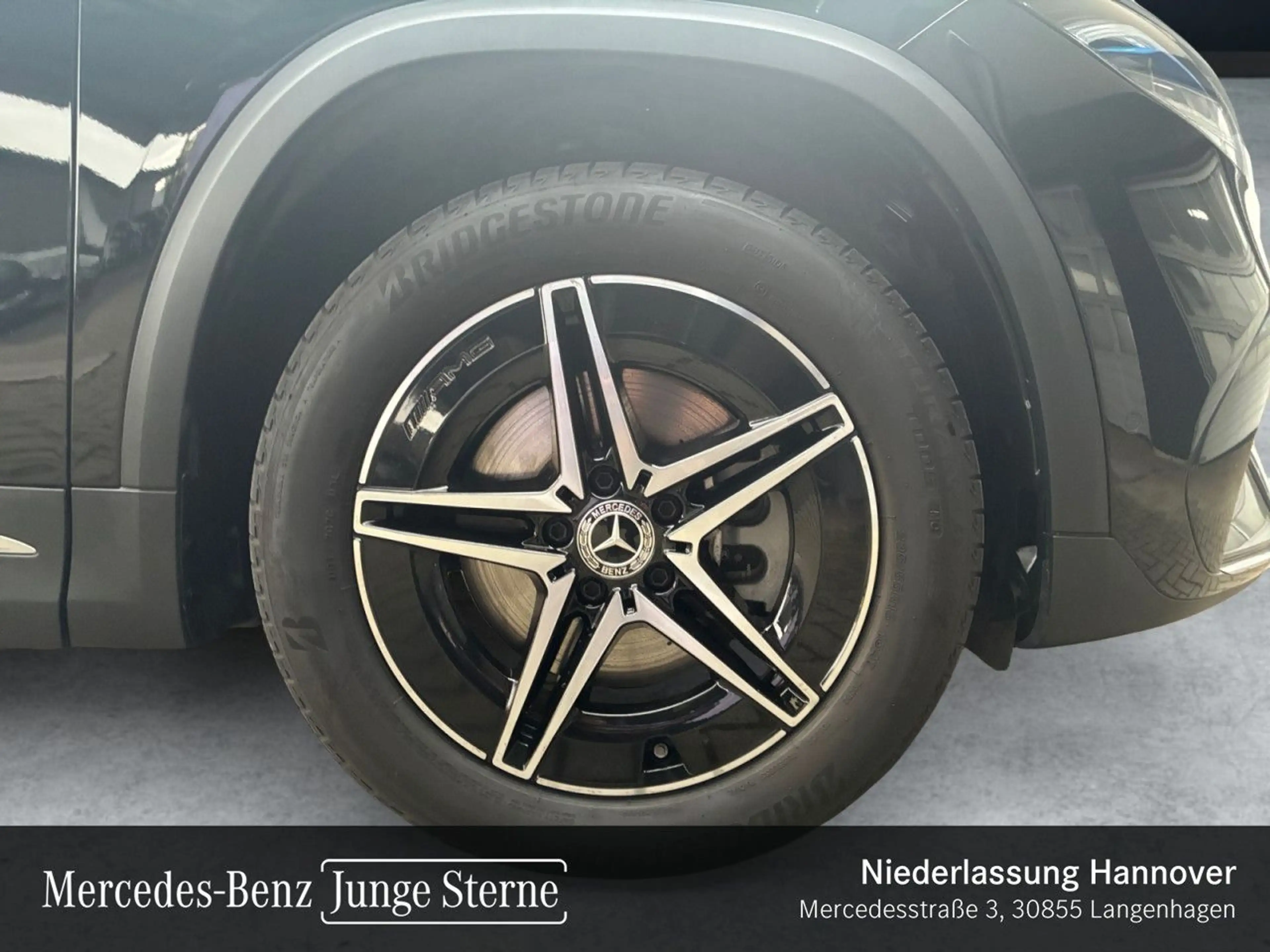 Mercedes-Benz EQA 300 4M AMG+PLUS-PAKET+KAMERA+KEYLESS+SPUR — photo 3