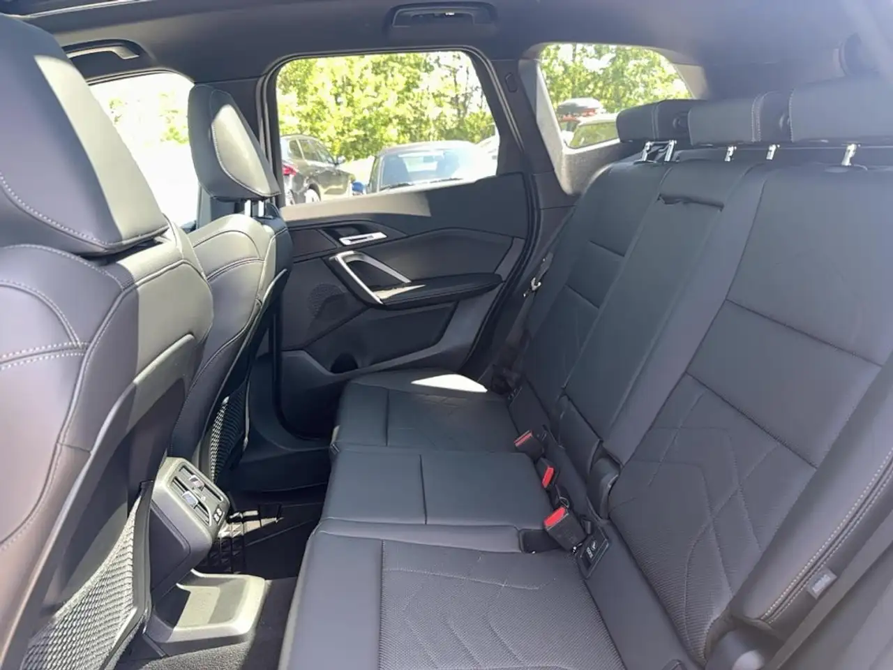 BMW X1 снимка BMW X1