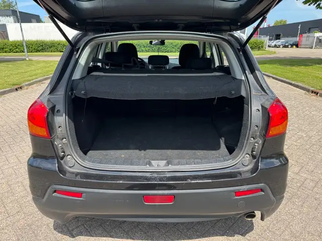 Mitsubishi ASX view 6