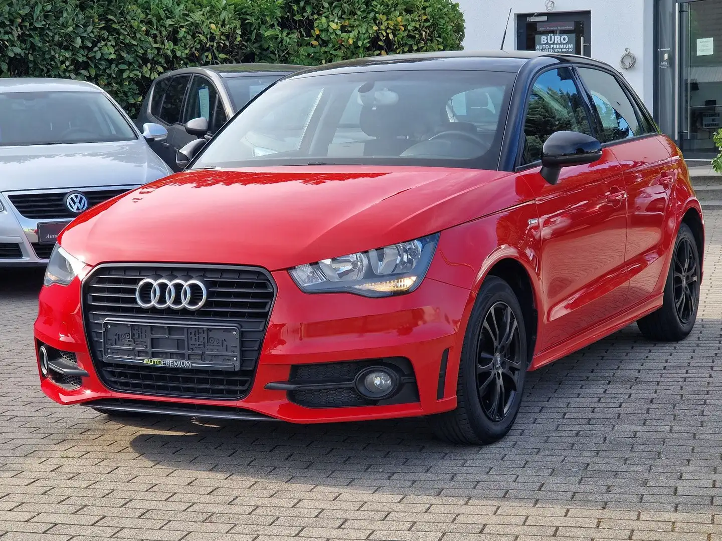 Audi A1 SLine-Sportback attraction//service.neu/shf/ Rot - 1