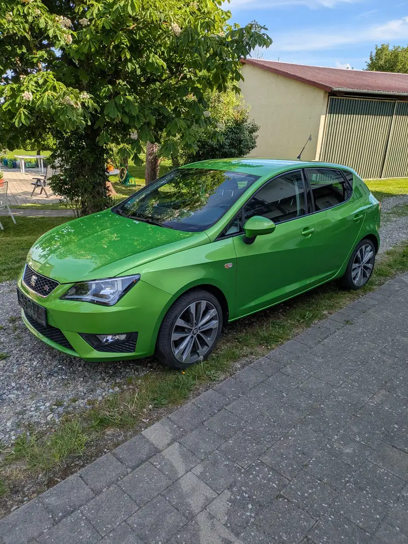 SEAT Ibiza Basis Grün - 1