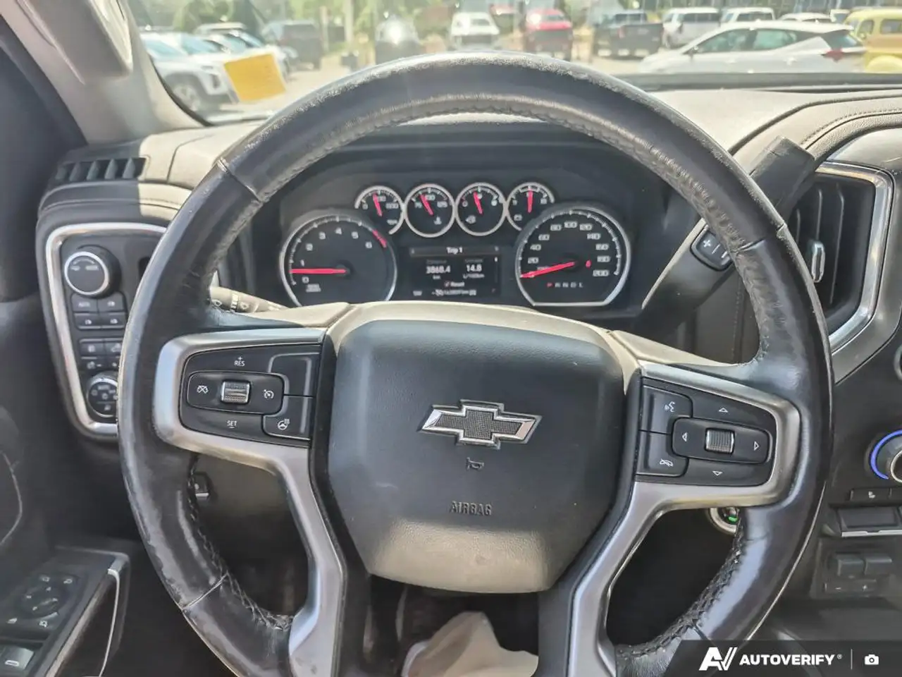 Chevrolet Silverado 2500 photo Chevrolet Silverado 2500