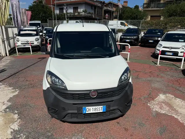 Fiat Doblo view 2