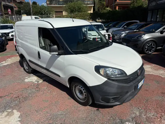 Fiat Doblo view 4