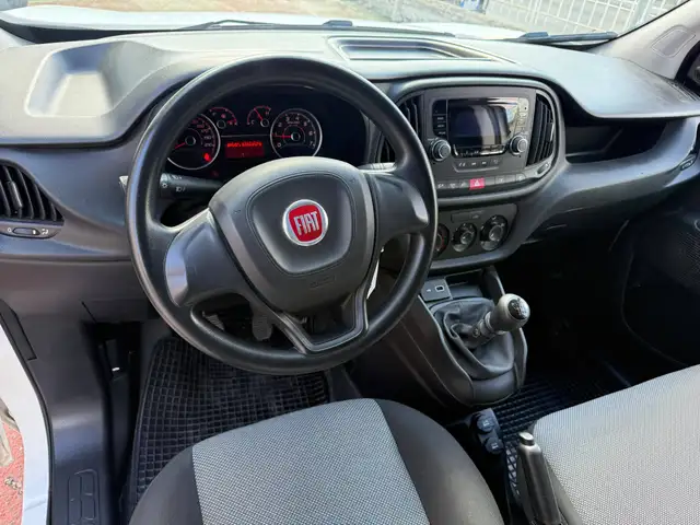 Fiat Doblo view 12