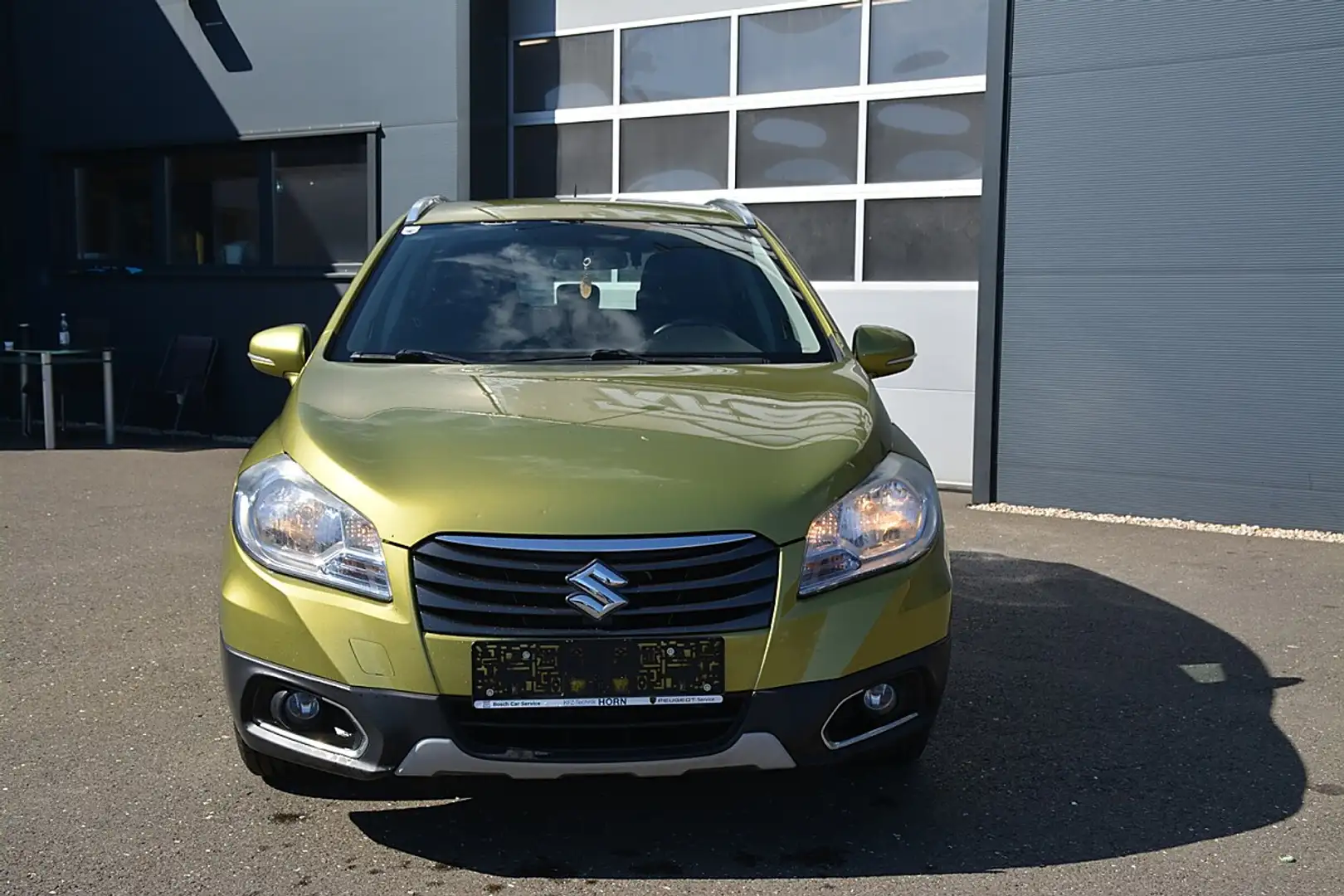 Suzuki SX4 S-Cross 1.6 ALLGRIP Shine SH MFL AHK ELFH Gelb - 2