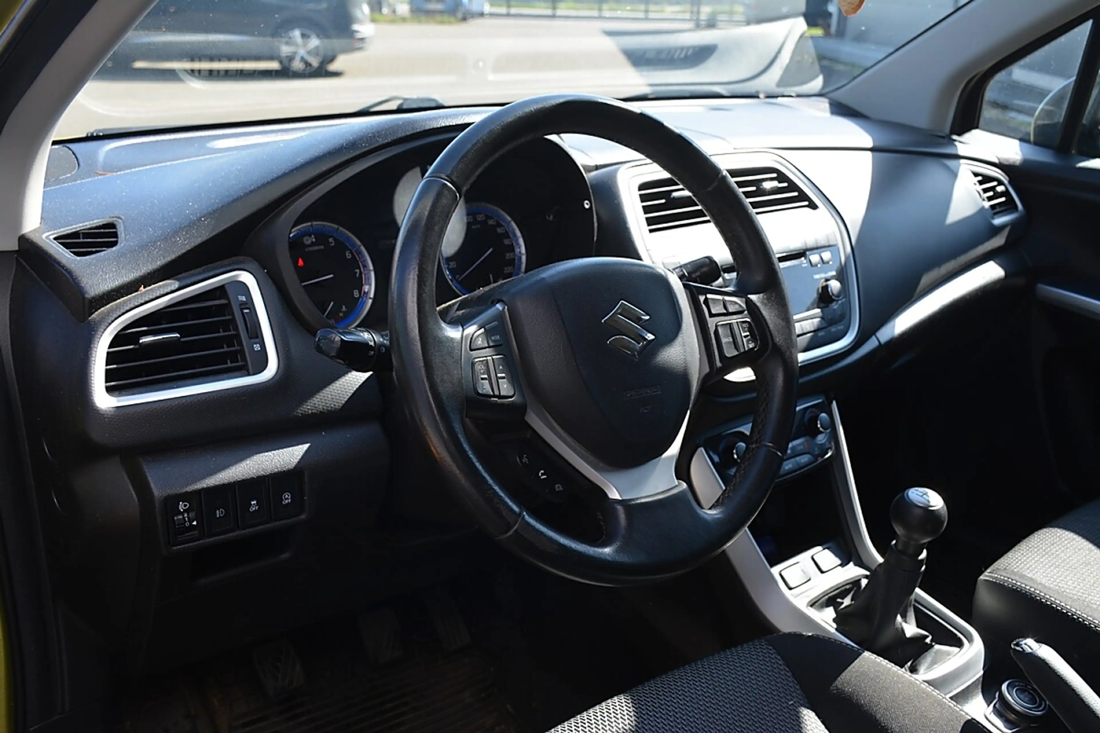 Suzuki SX4 S-Cross 1.6 ALLGRIP Shine SH MFL AHK ELFH — photo 14