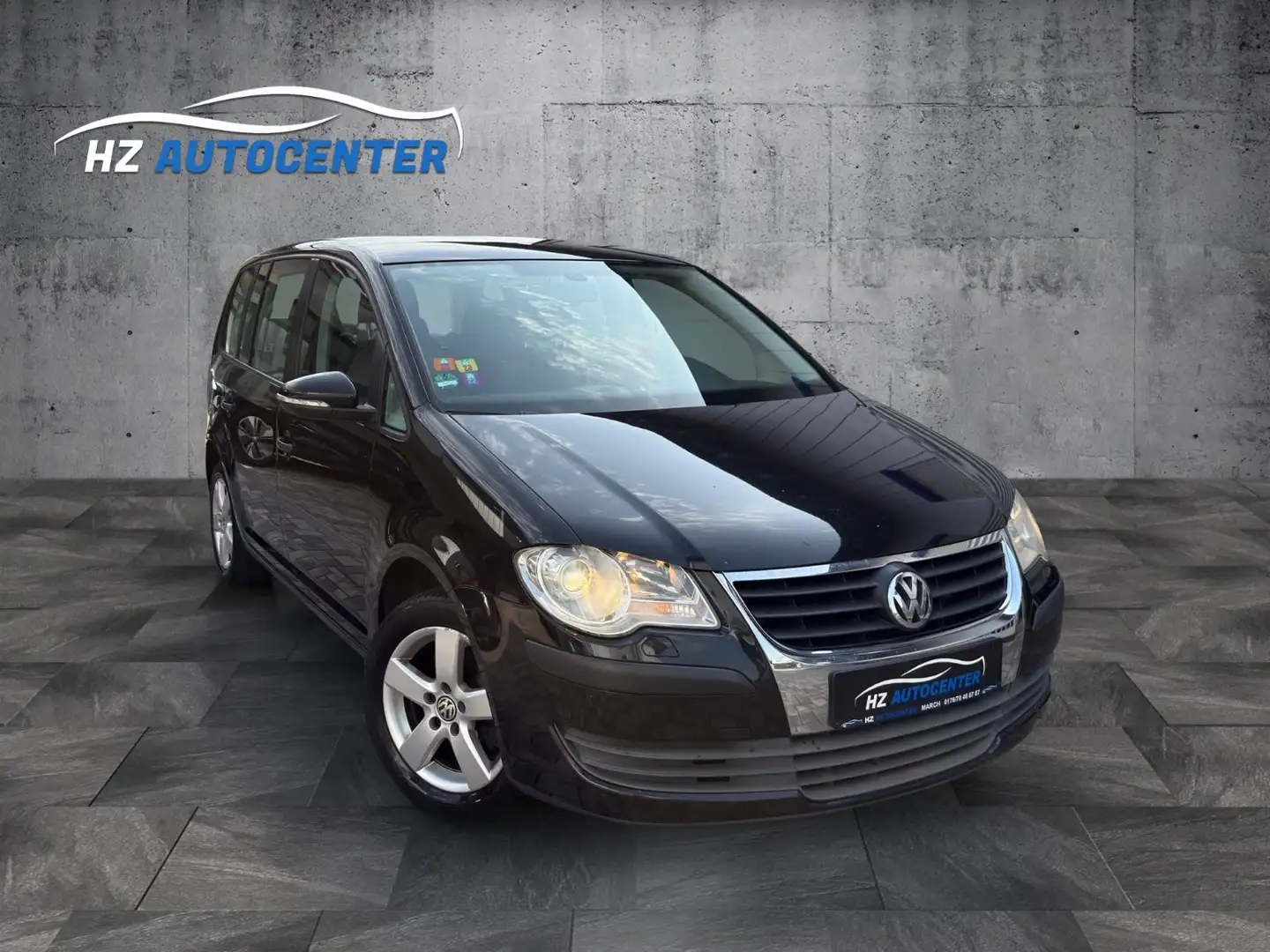 Volkswagen Touran Conceptline 1.6*SHZ*KLIMA*AHK*ALU Schwarz - 1