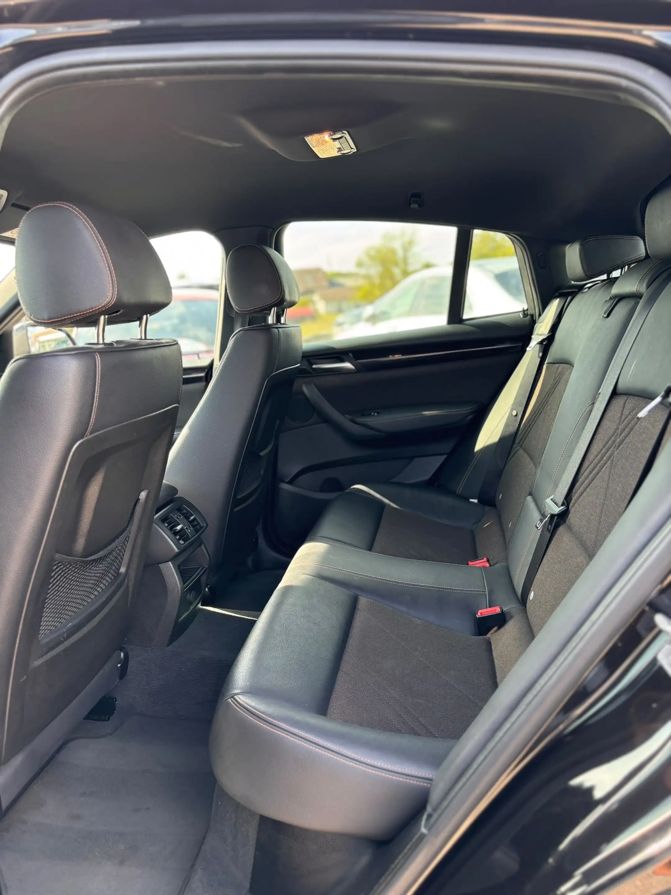 BMW X4 xDrive 20 d — photo 10