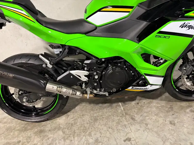 Kawasaki Ninja 500 SE - foto 4