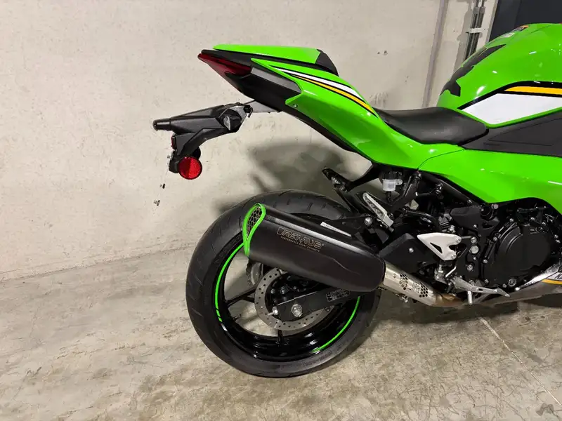 Kawasaki Ninja 500 SE - foto 3