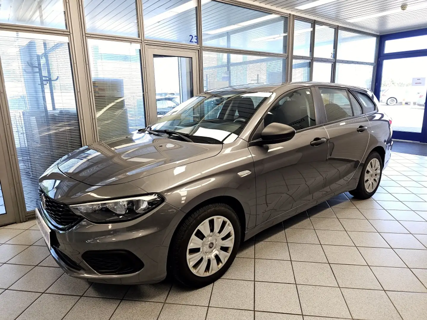 Fiat Tipo Allwetterreifen,Klimaanlage,PDC Grau - 2