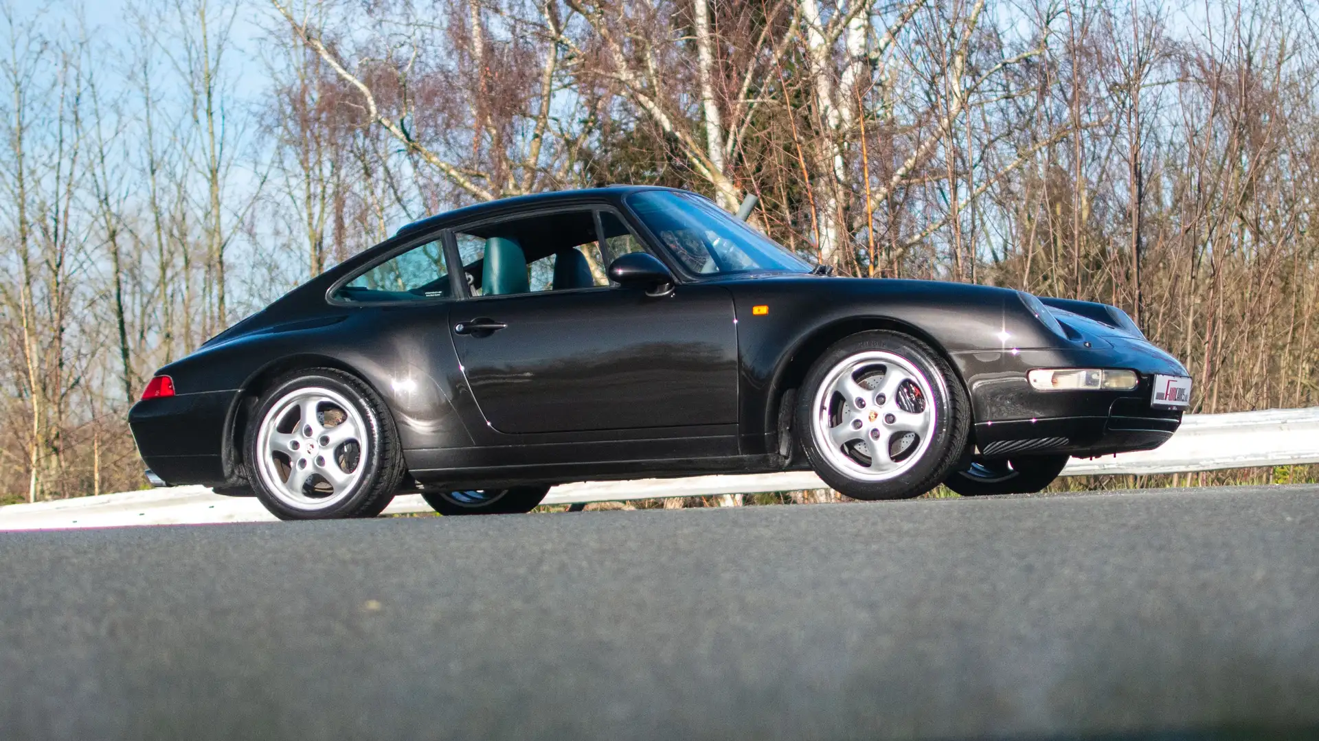 Porsche 993 Carrera 2 Schwarz - 2