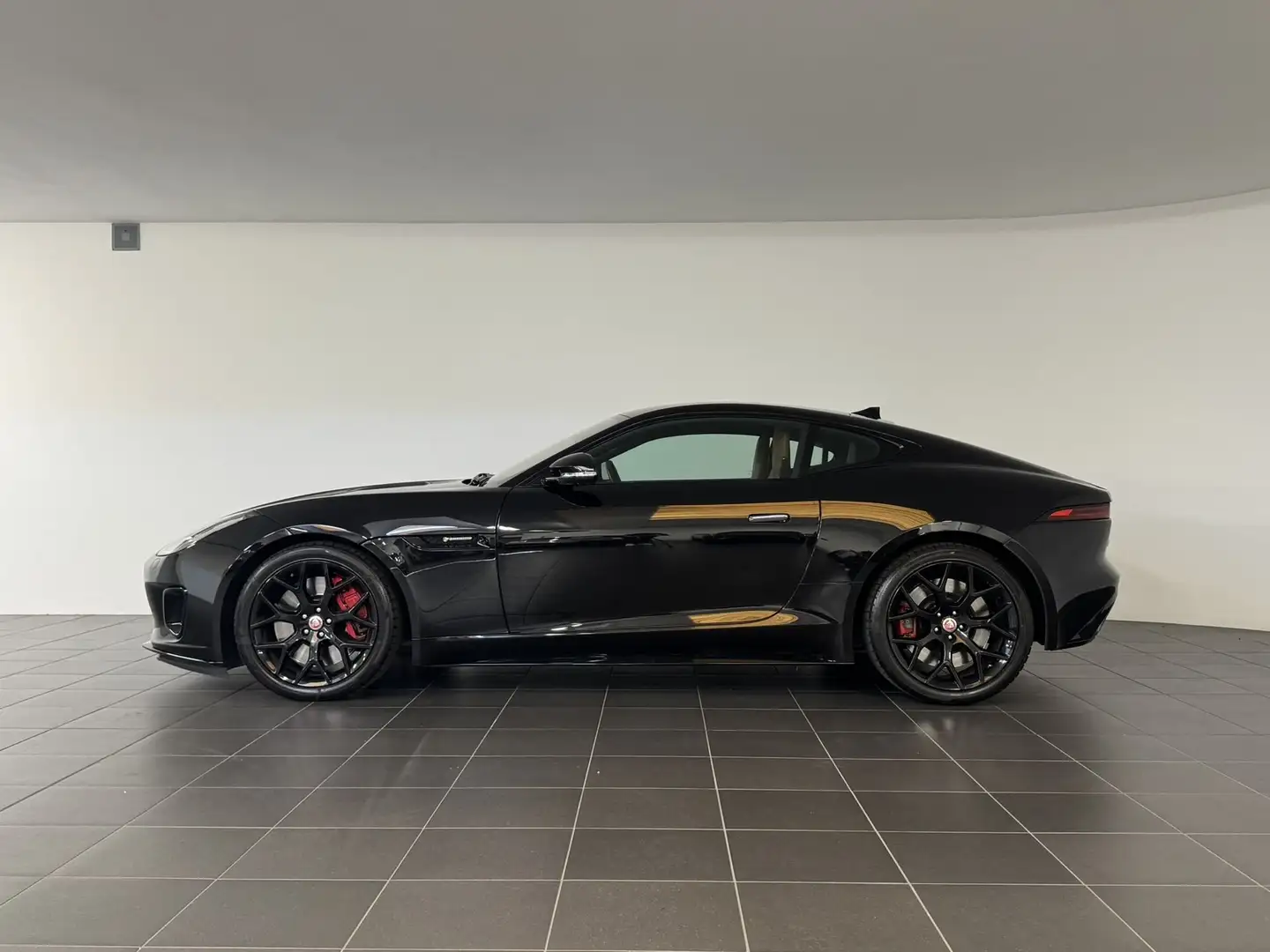 Jaguar F-Type 2.0 aut. Coupé Nero - 2