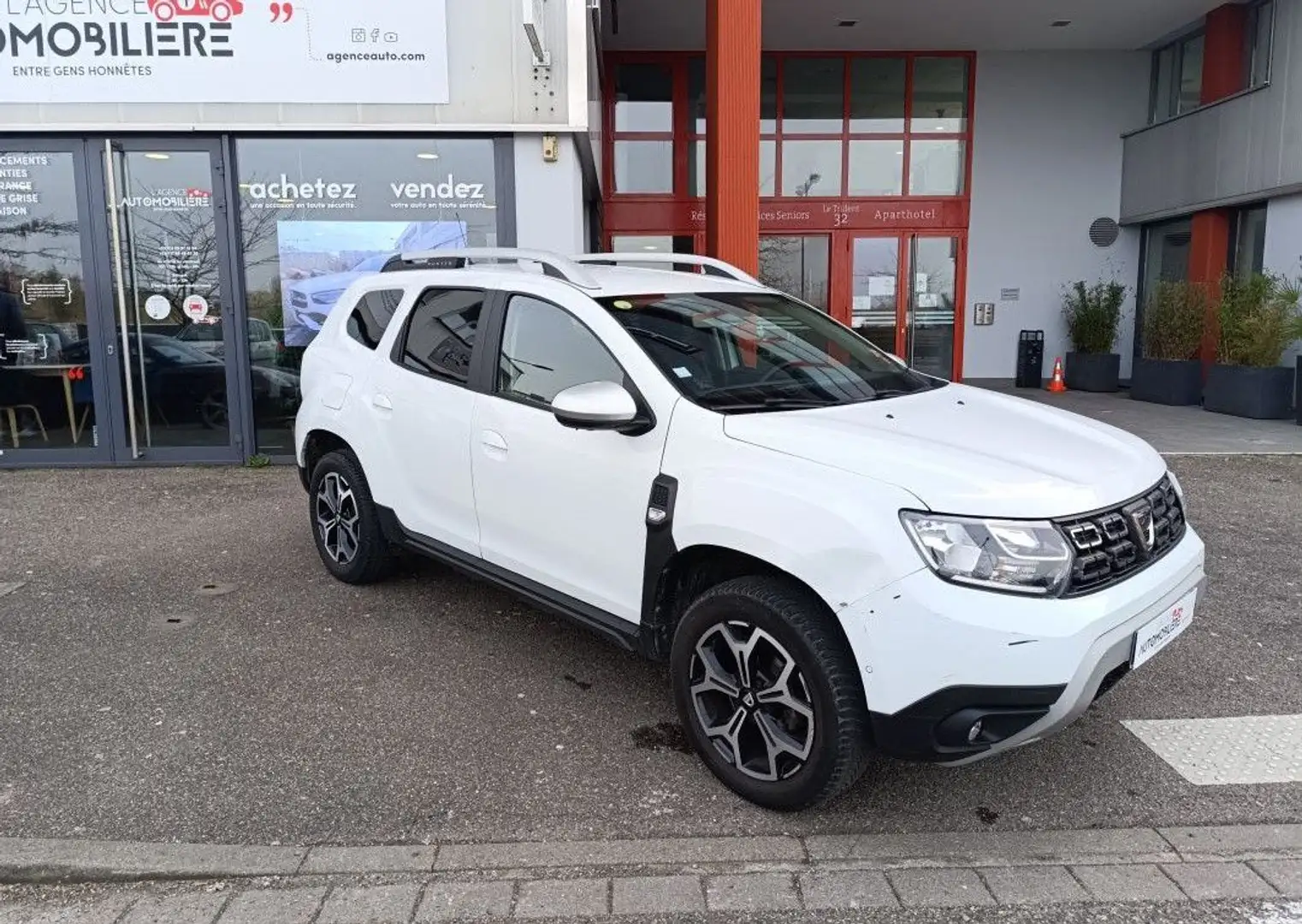 Dacia Duster II 1.5 dCi 115 cv PRESTIGE 4x2 Weiß - 1