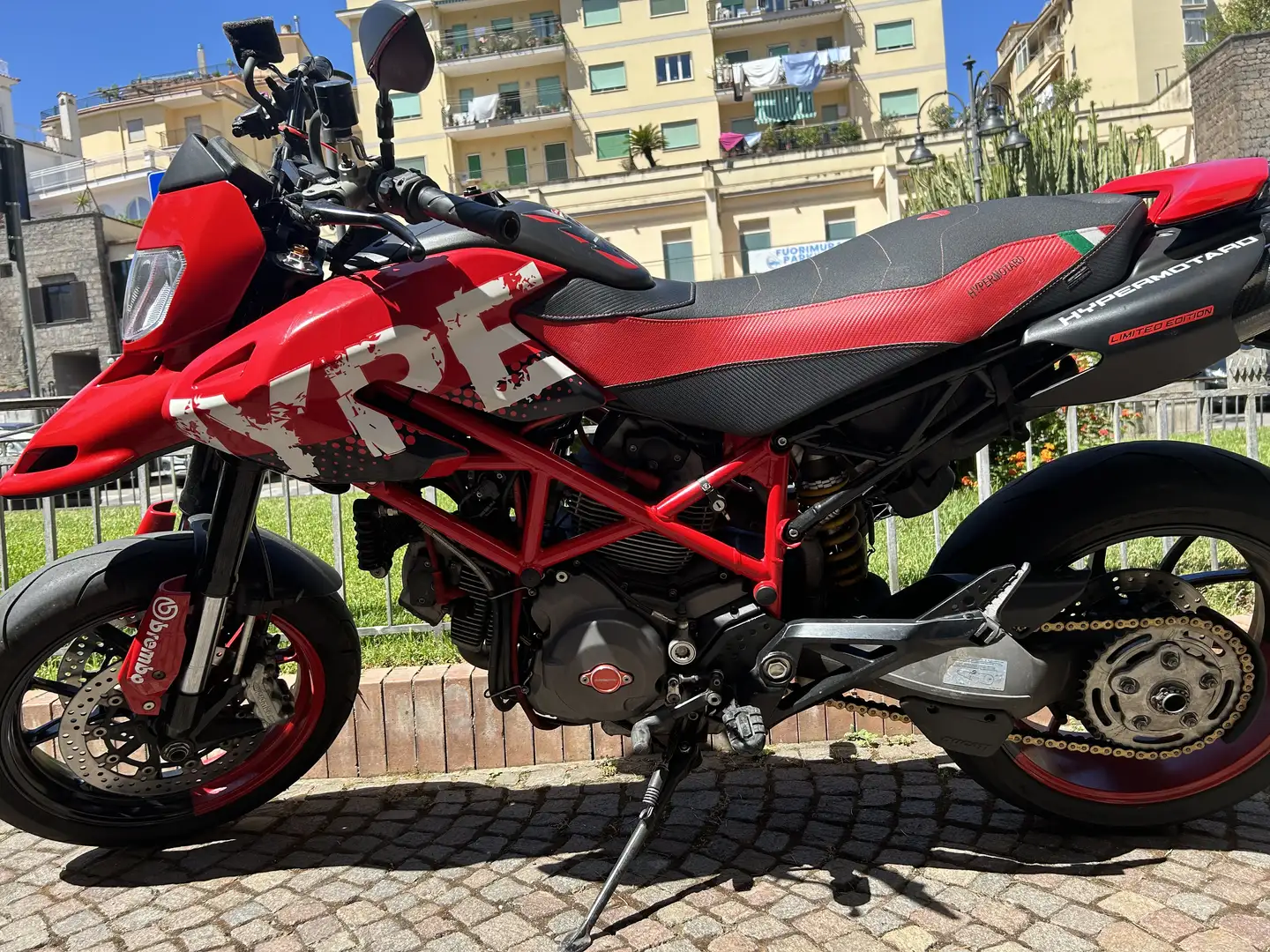 Ducati Hypermotard 796 - 1