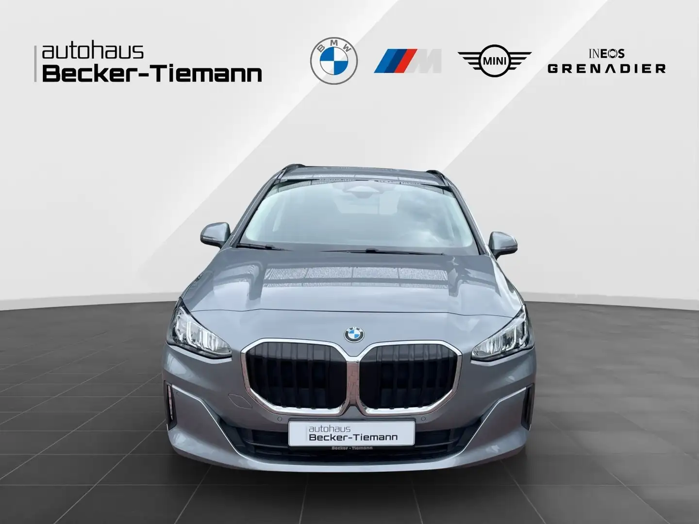 BMW 218 i Active Tourer | Sitzh. | Carplay | Kamera | Shad Grau - 2