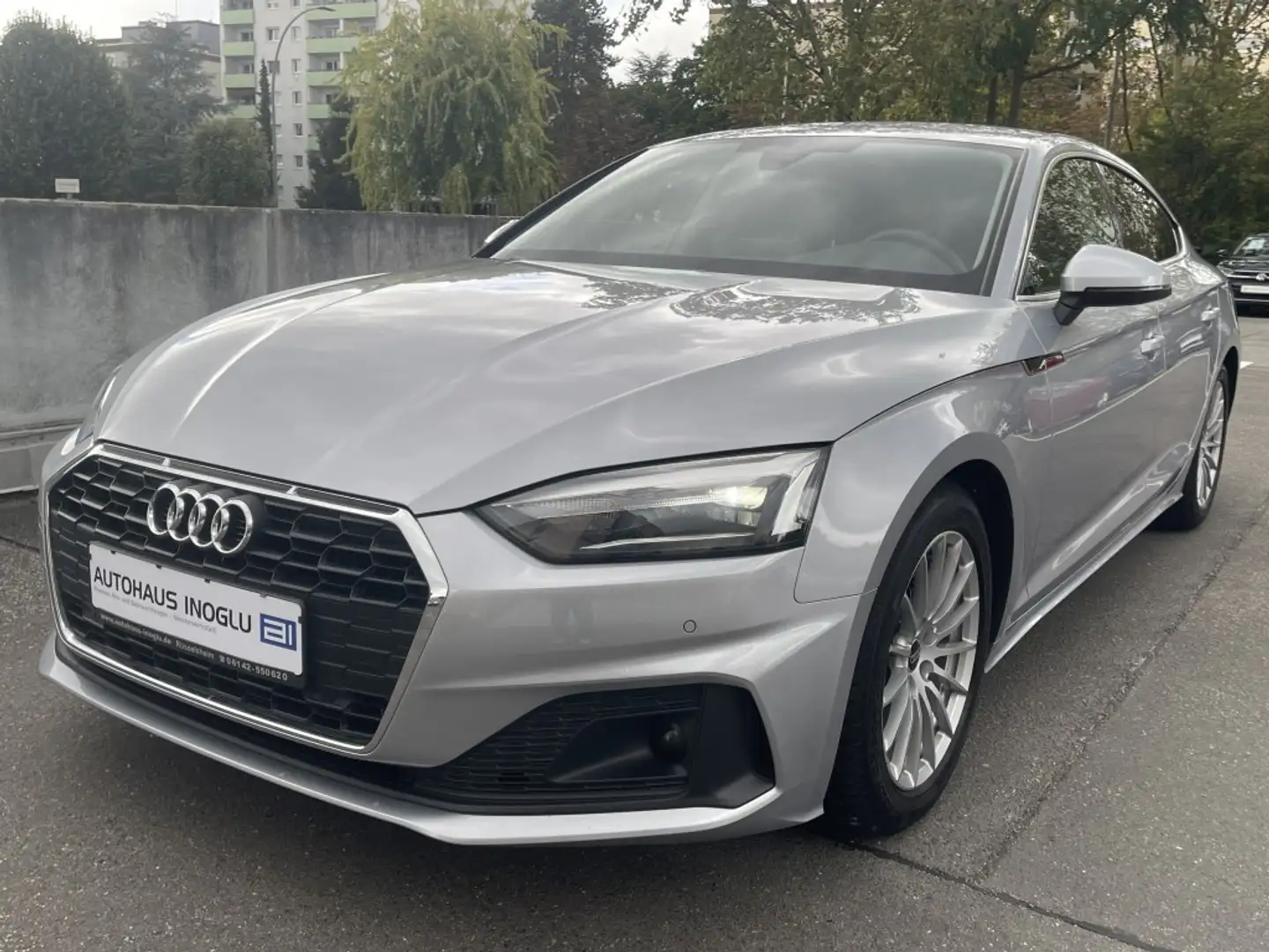 Audi A5 35 Sportback S tronic Navi+LED+SHZ+ACC+R-Kam+ Silber - 1