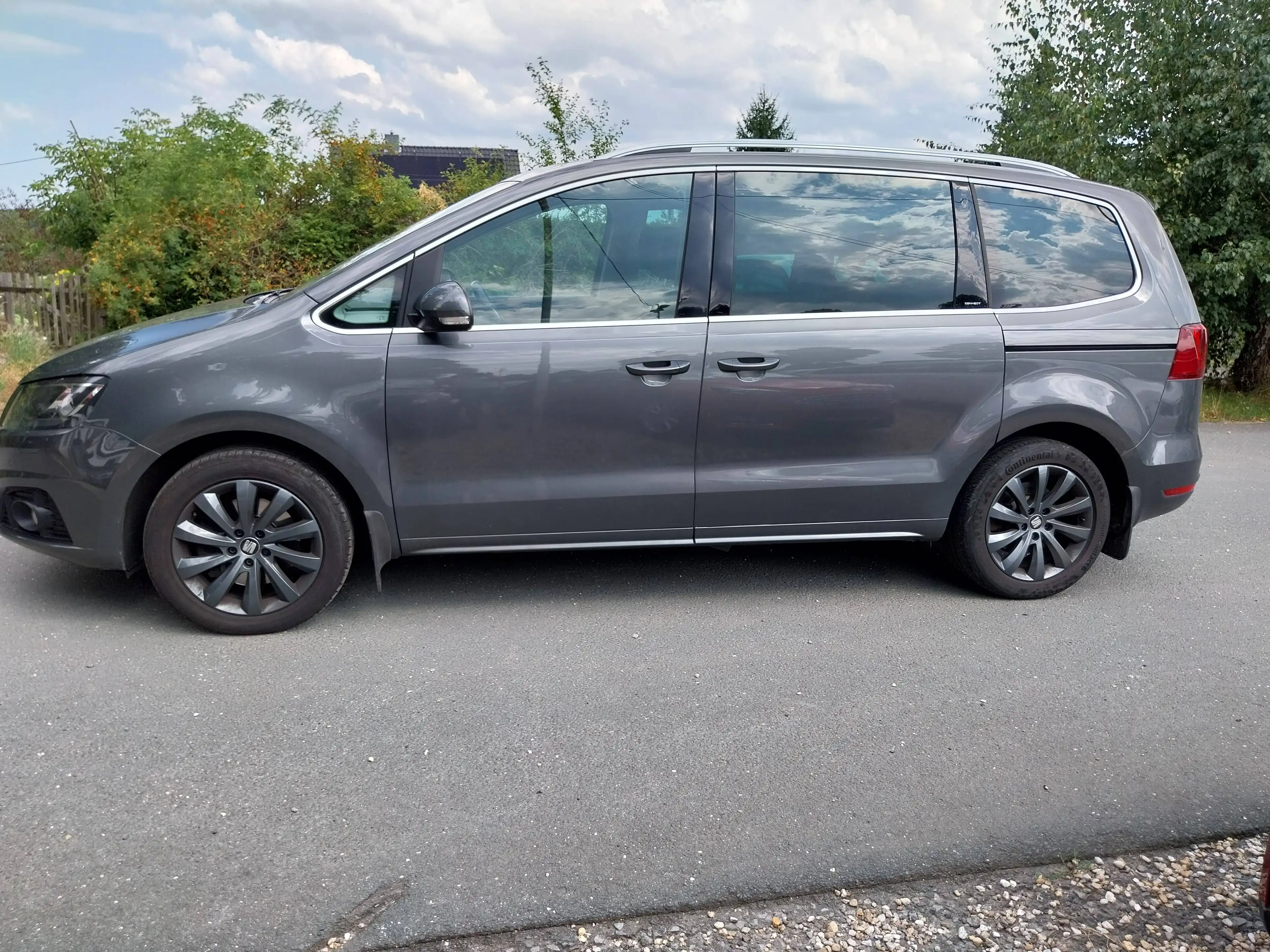 SEAT Alhambra Alhambra Diesel 2.0 TDI 7 Sitze — photo 5