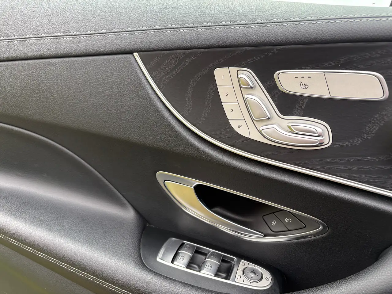 Mercedes-Benz E-Class Coupe E 200 AMG, миниатюра 11
