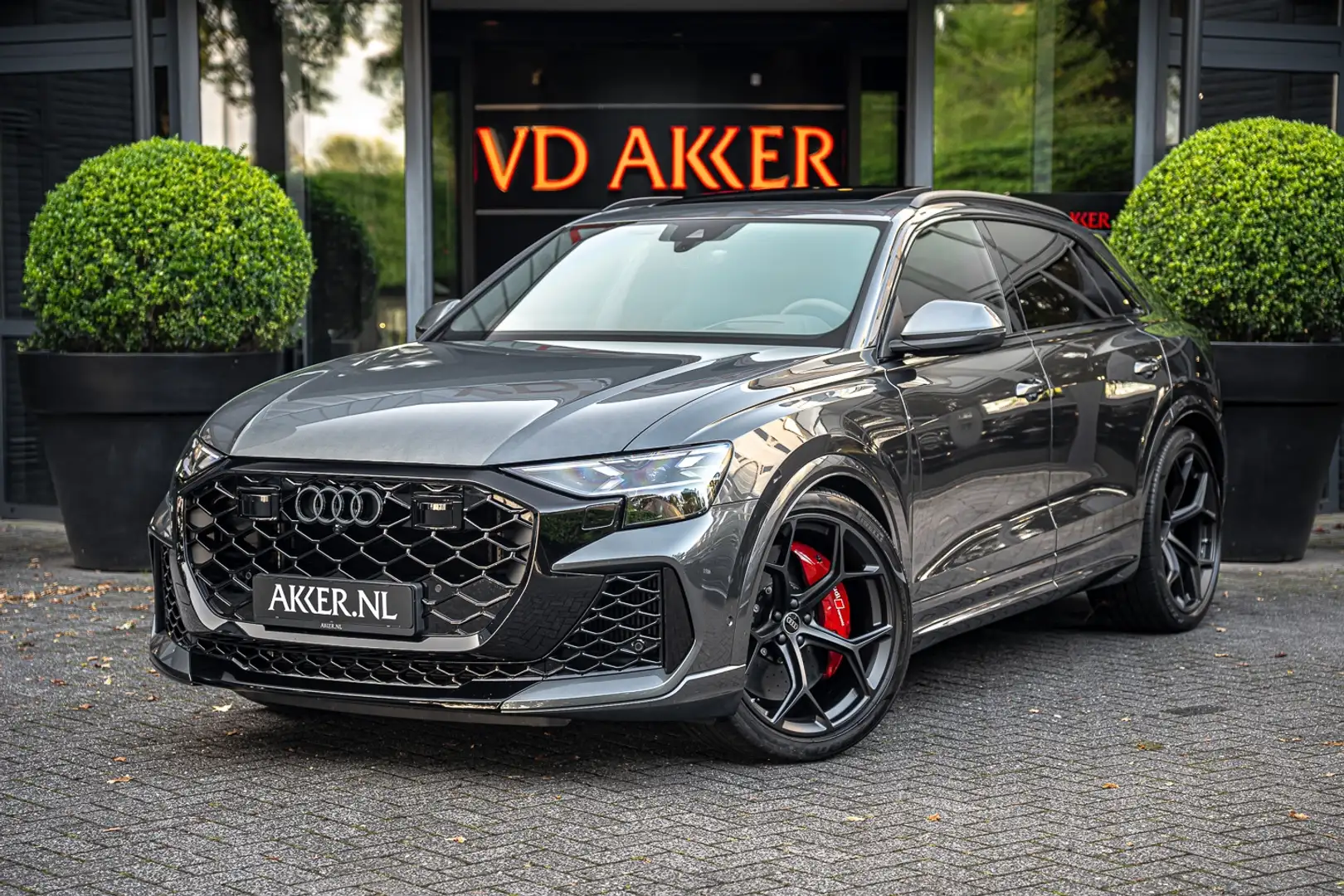 Audi RS Q8 RSQ8 Performance 305km/h | Designpakket | Massage Gris - 1