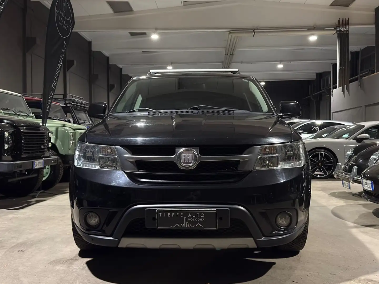 Fiat Freemont 2.0 Multijet 140 CV Freemont Schwarz - 2