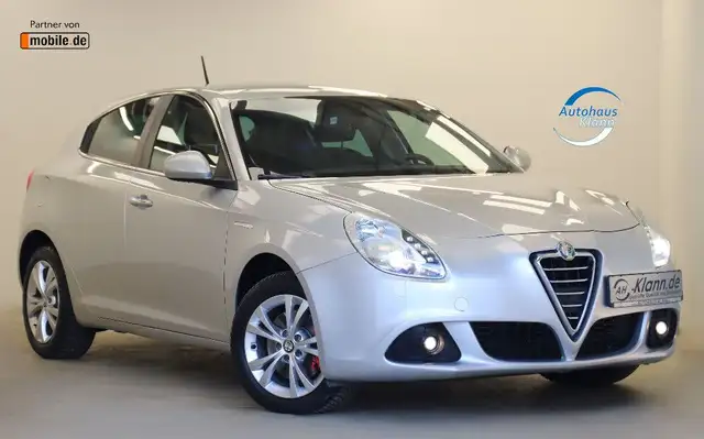 2010 Alfa Romeo Giulietta in Silver for sale