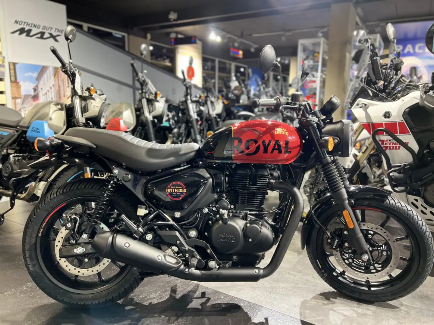 Royal Enfield Hunter 350 REBEL RED Rojo - 1