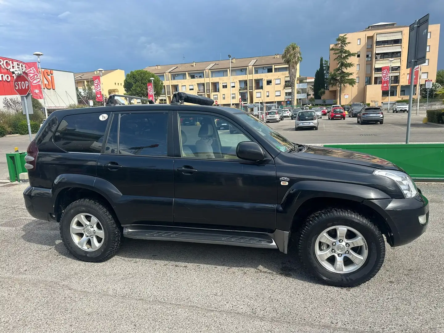 Toyota Land Cruiser wagon 3,0 diesel Nero - 2
