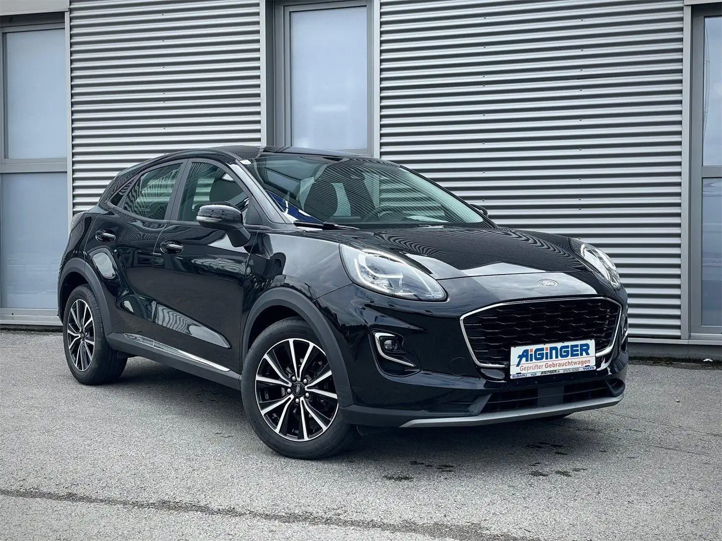Ford Puma Titanium 125PS Automatik Schwarz - 1