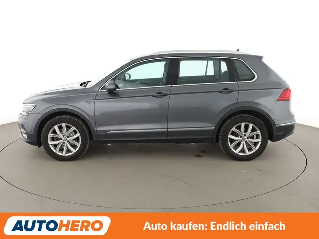 Volkswagen Tiguan view 3