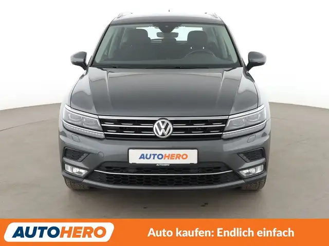 Volkswagen Tiguan view 9