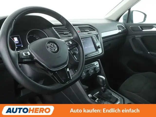 Volkswagen Tiguan view 11
