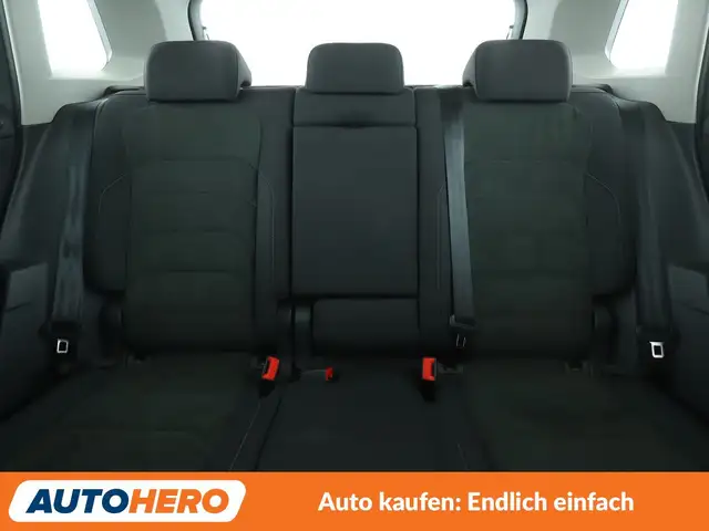 Volkswagen Tiguan view 15