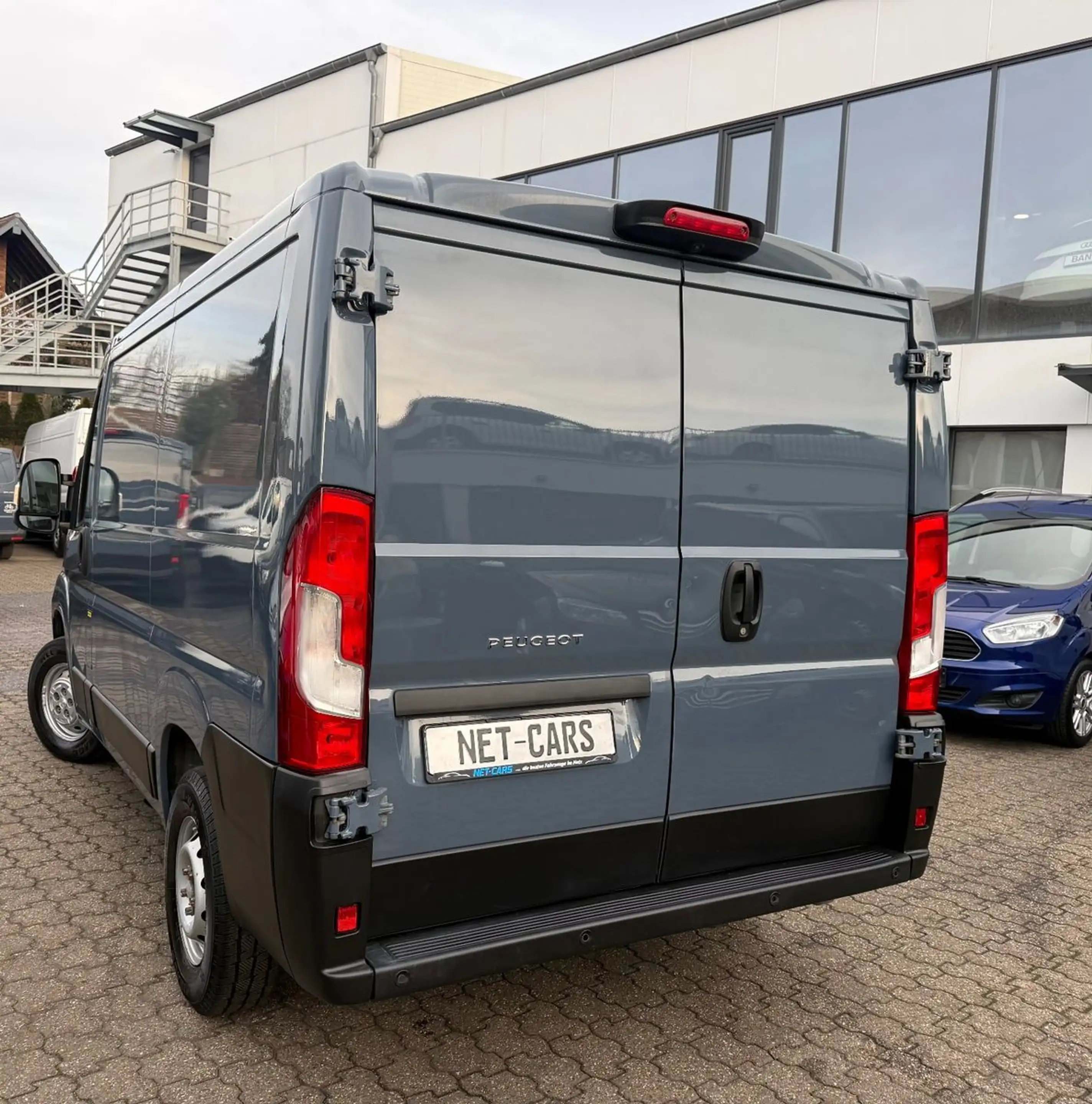 Peugeot Boxer 2.2 HDI Kasten*L1H1*KLIMA*KAMERA*Allwetter — photo 8