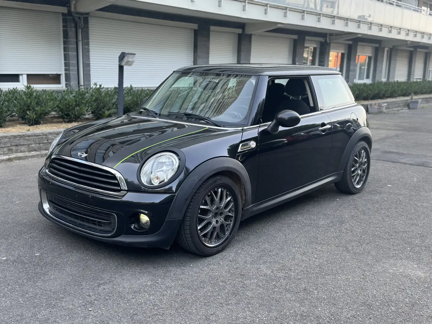 MINI Cooper *GARANTIE* *AIRCO* *SIEGE CHAUFFANTS* *EURO 6b* - 1