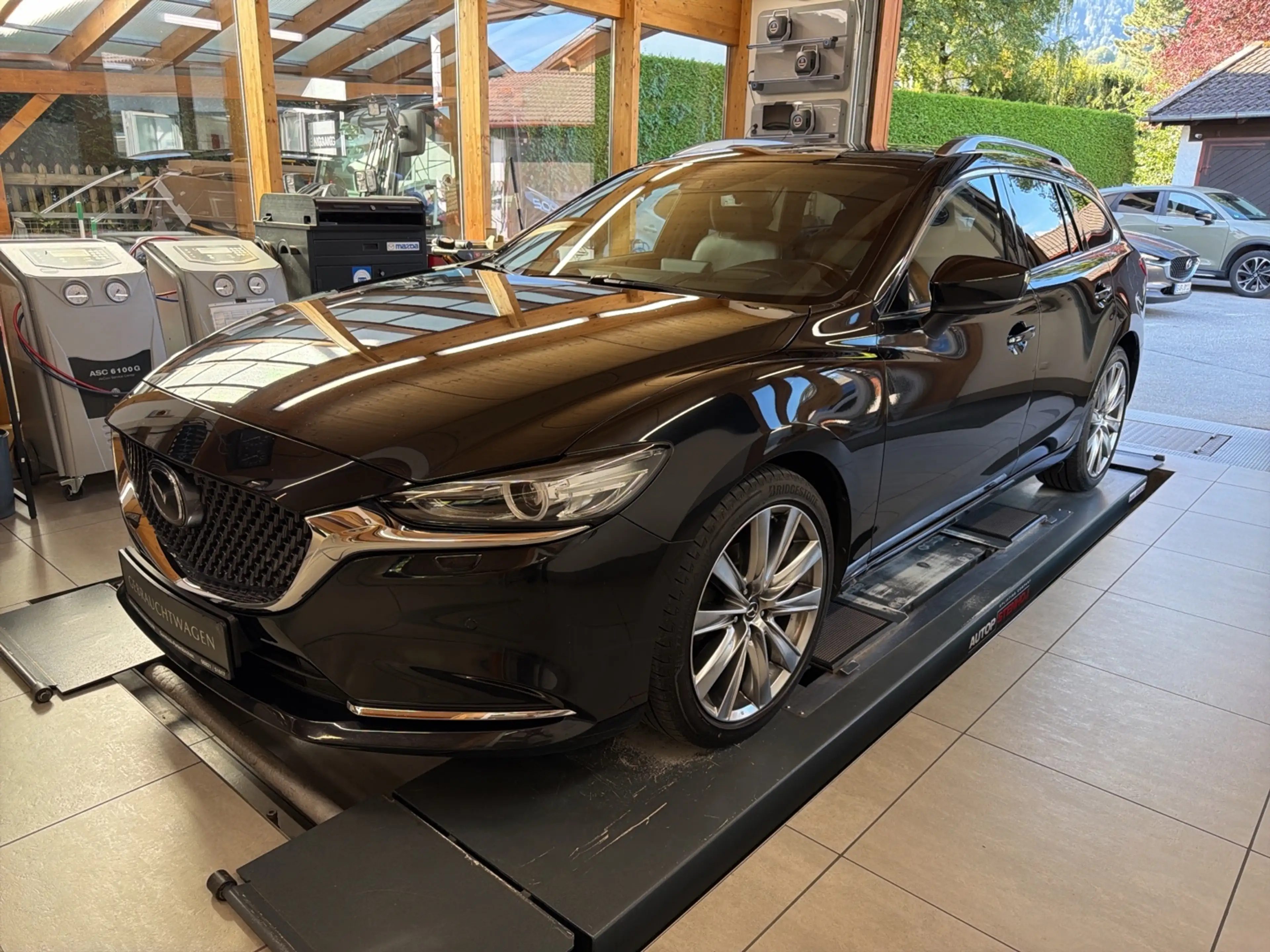 Mazda 6 SK SKYACTIV-G 194 FWD 5T 6AG AL-SPORTS SLPLUSPAK