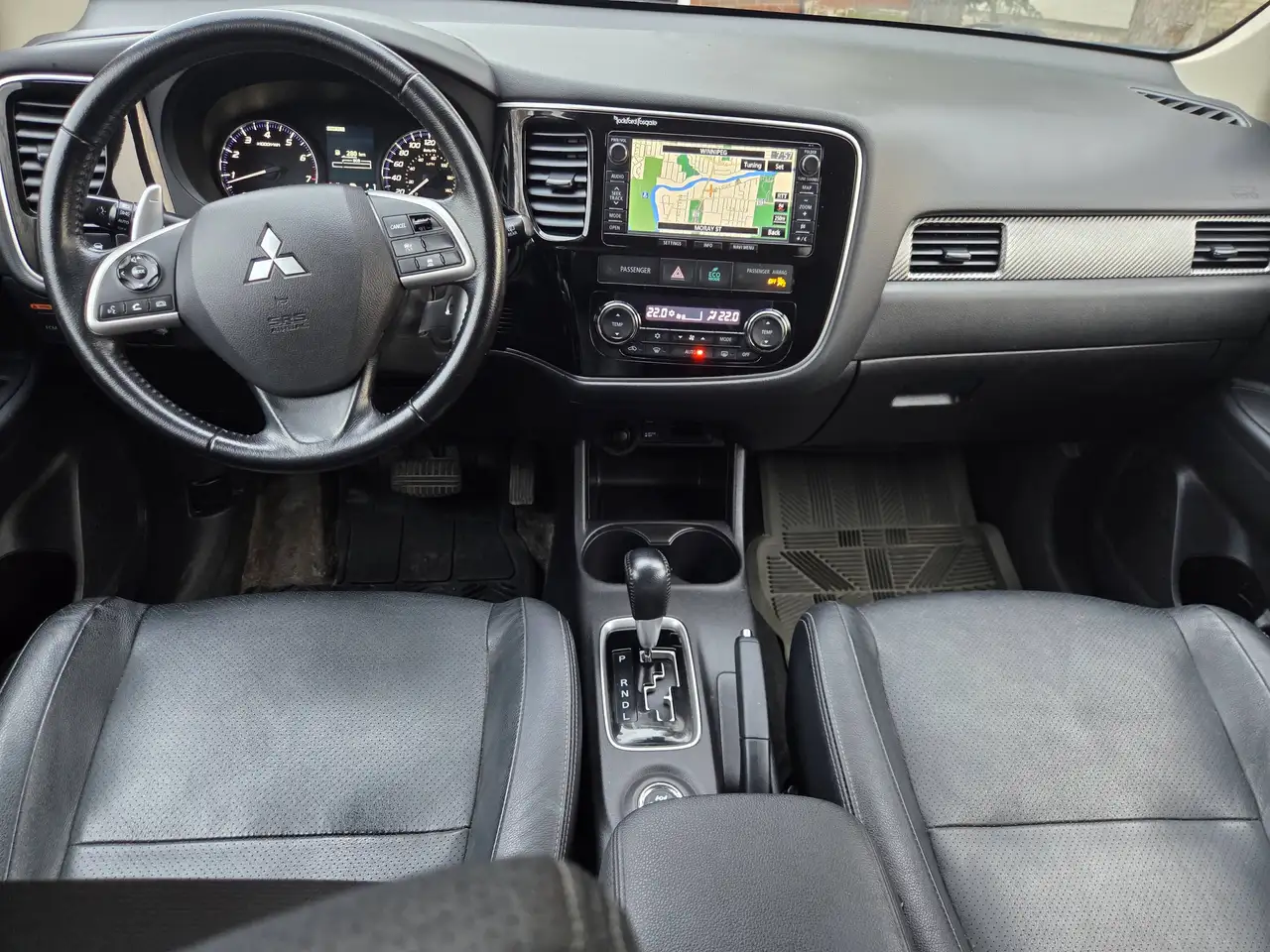 Mitsubishi Outlander снимка Mitsubishi Outlander