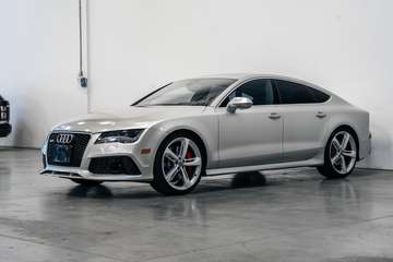 4.0T quattro 8sp Tiptronic