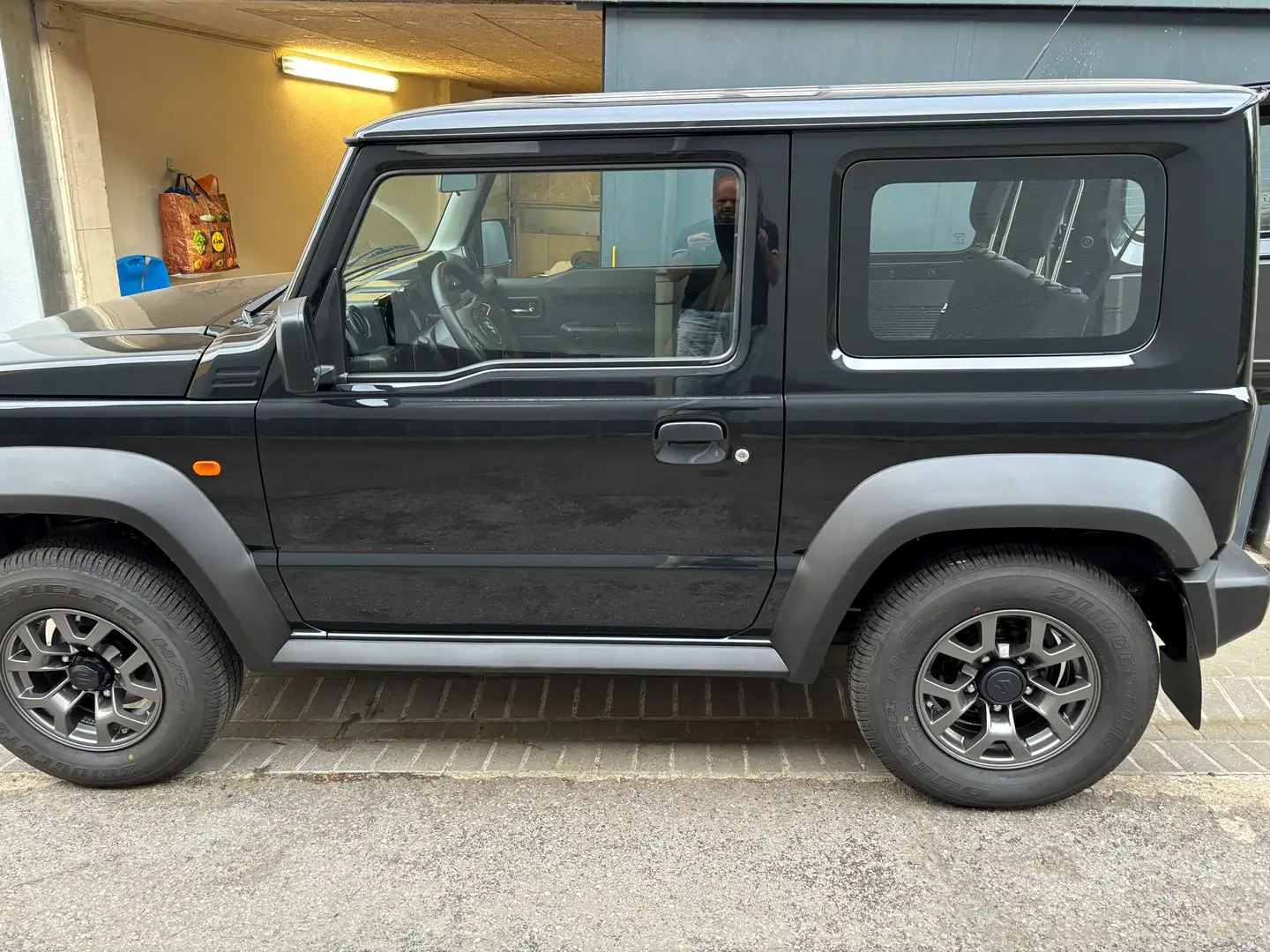 Suzuki Jimny Jimny 1.5i 4x4 GLX Zwart - 2