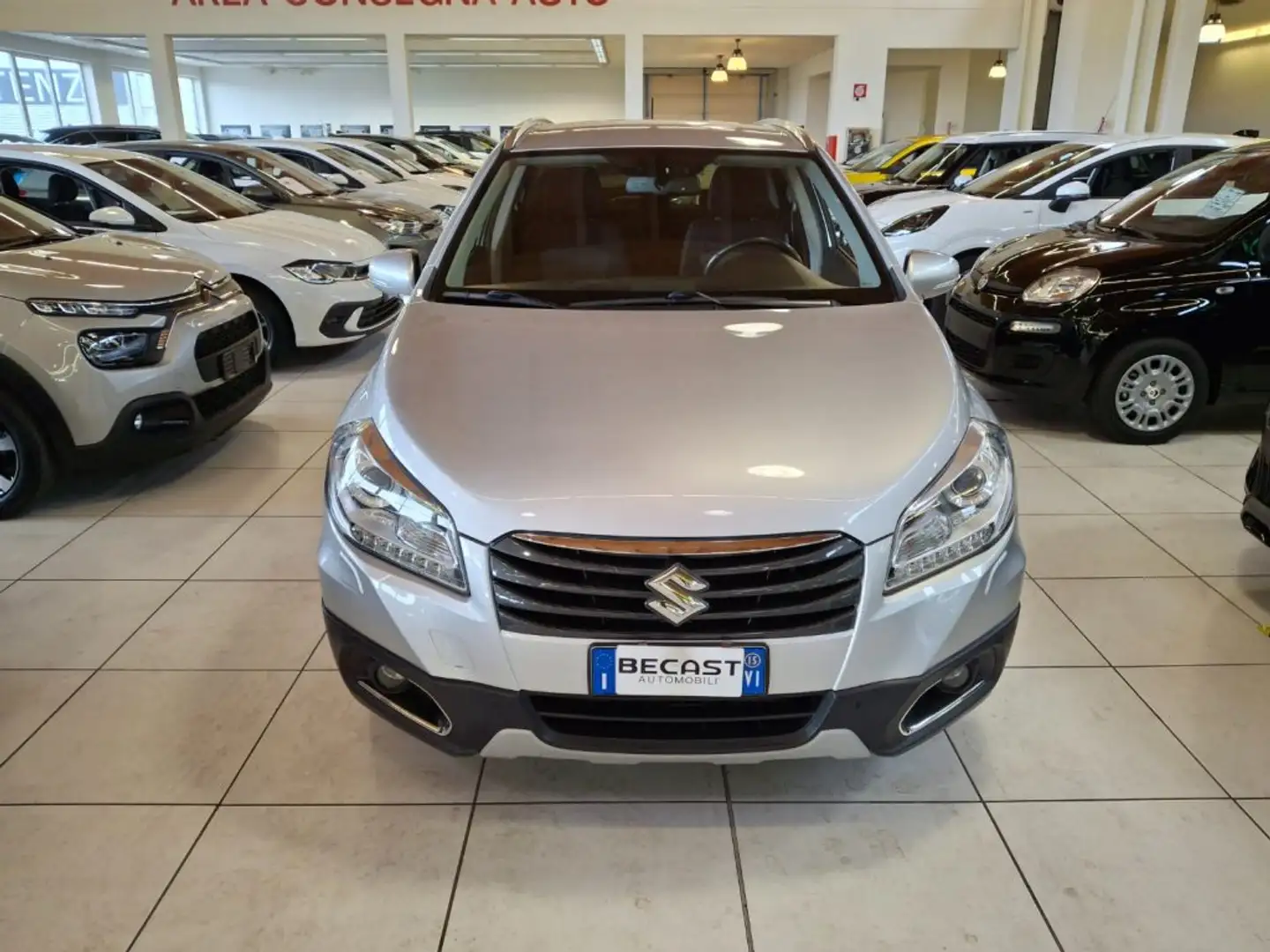 Suzuki S-Cross 1.6 DDiS 4WD 5p. All Grip Top UNICO PROPRIETARIO Zilver - 2