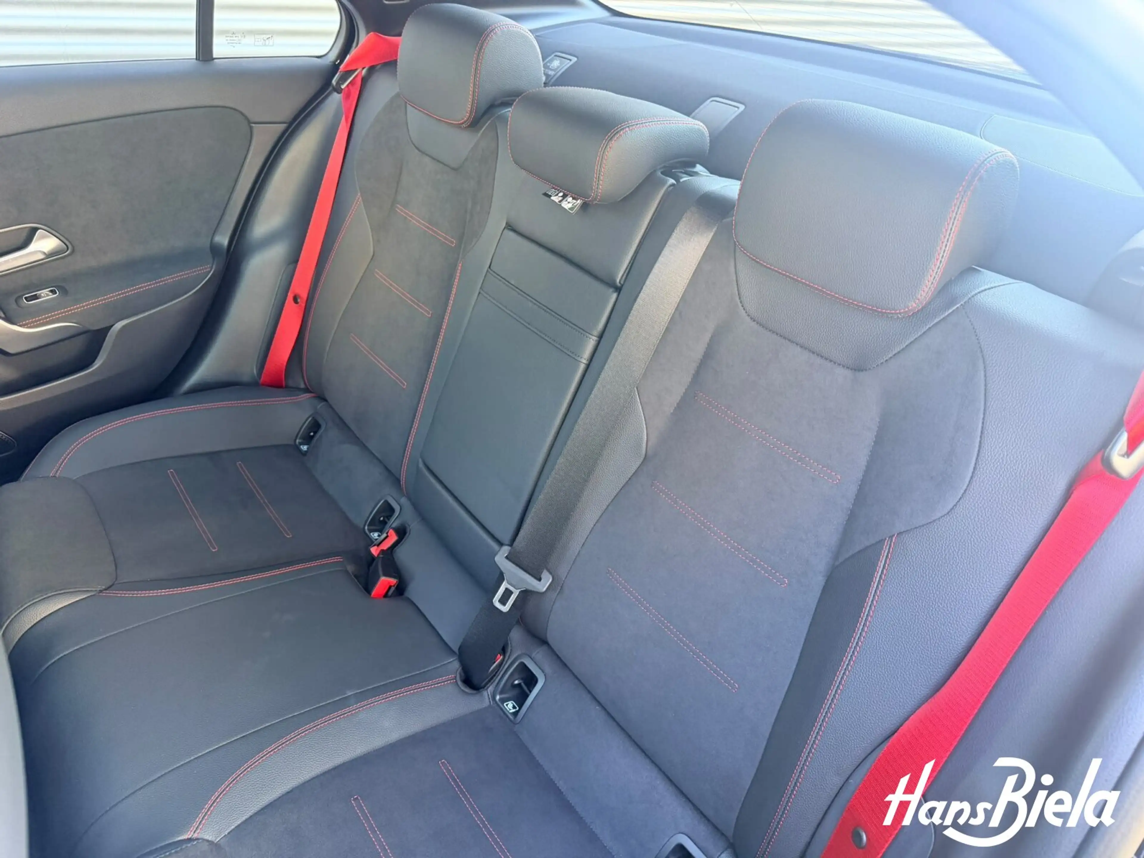 Mercedes-Benz A 35 AMG Mercedes-AMG A 35 4M Lim AMG Line Styling/PSD/PTS — photo 10