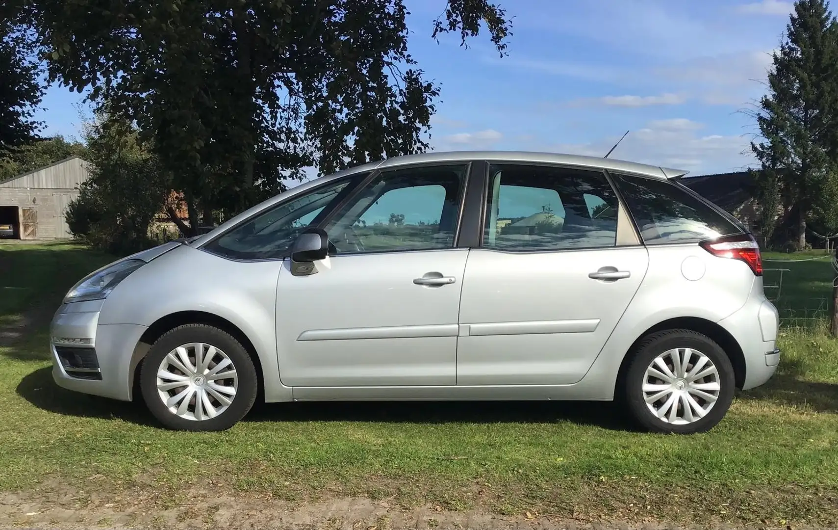 Citroen C4 Picasso 1.6 VTi Tendance Grijs - 2