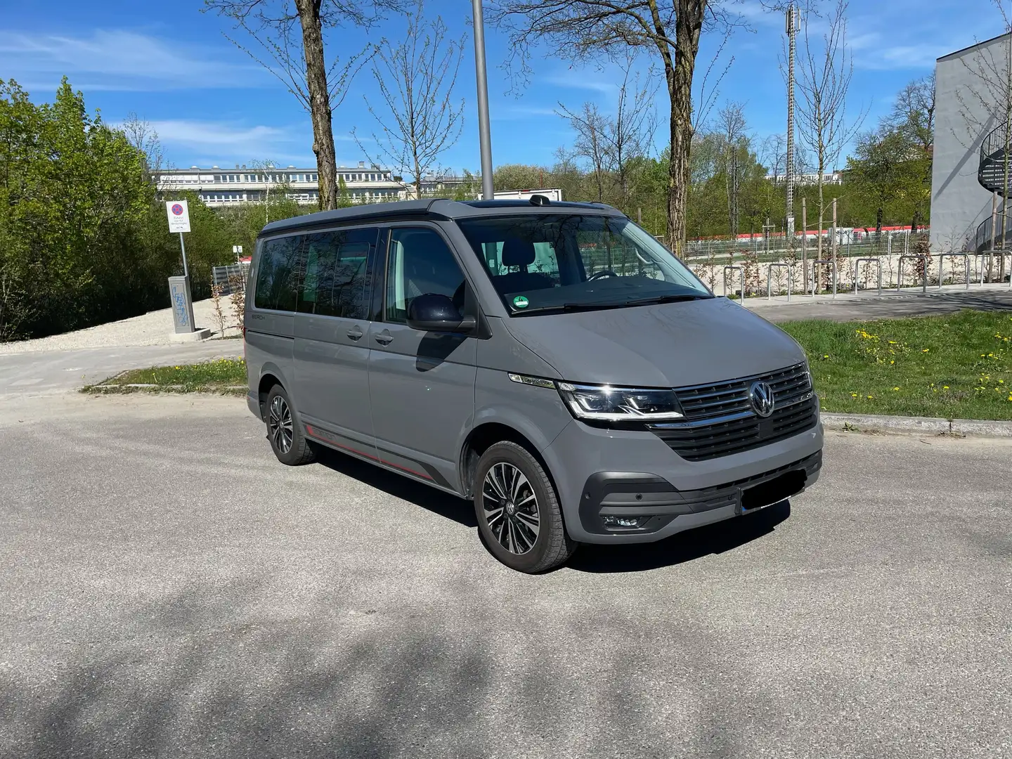 Volkswagen T6.1 California California T6.1 DSG Beach Camper Edition Gri - 1